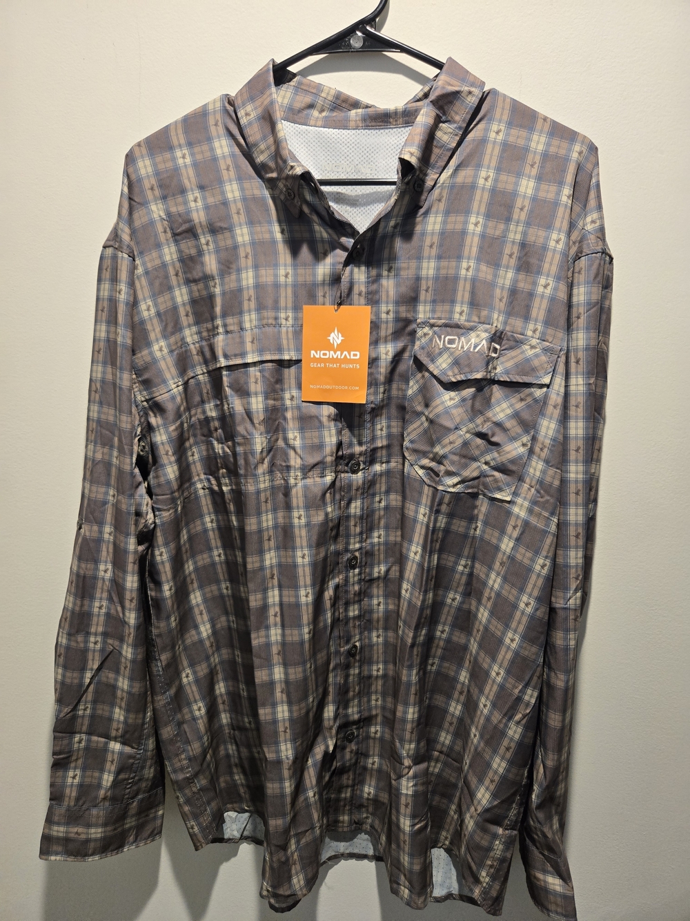 Nomad Men's Plaid Button-Down Shirt in Brown and Blue